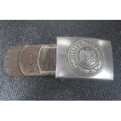 World War II WH troop buckle, iron model, leather flap marked 1940