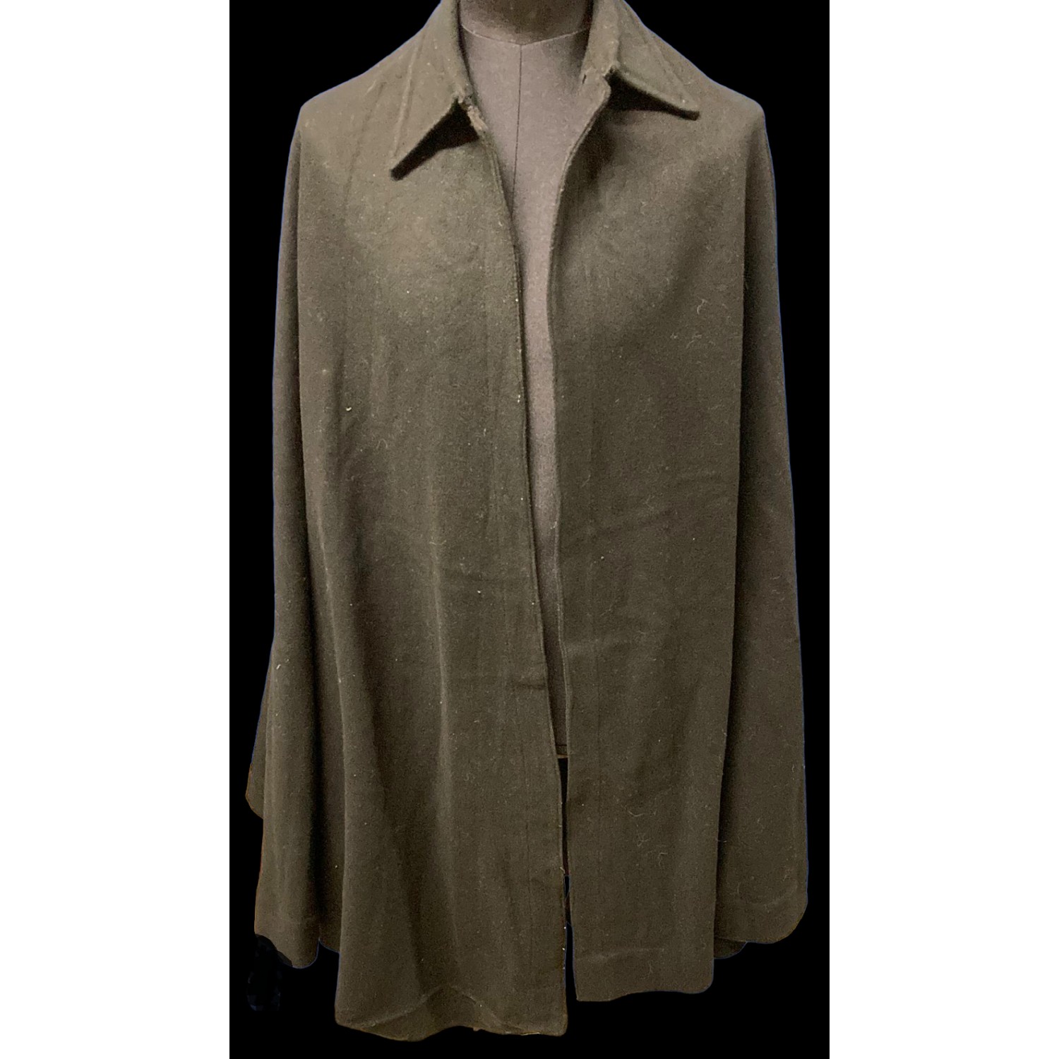 Black cape in wool role GIL/MVSN/PNF