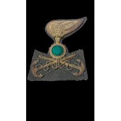 Genio Pontieri hat front badge  as a Colonie officer 1935