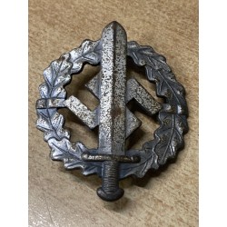 Silver grade SA Sportabzeichen badge, no numbered. Manufacturer W.Redo, Saar