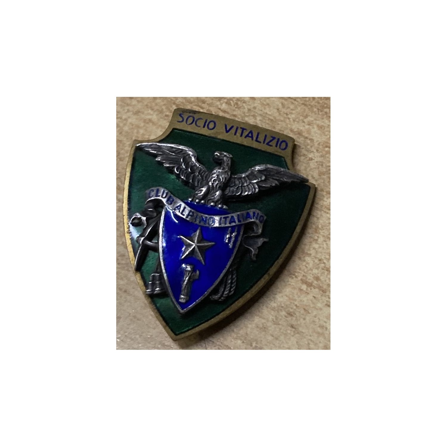 CAI Italian Alpine Club "Life Member" badge, 3.5 x 3 cm