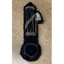 Non-commissioned officer of the National Security Volunteer Militia alpine hat badge