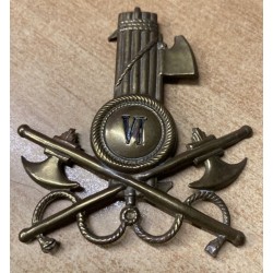 Raro fregio da casco tropicale VIa Centuria CCNN Lavoratori