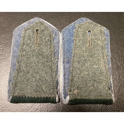 Coppia di spalline Volontari Cosacchi  del Terek nell esercito tedesco
