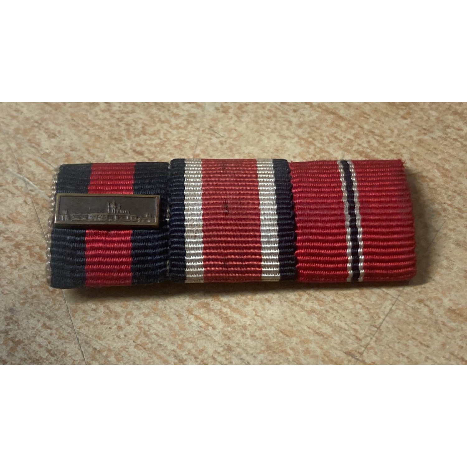 Raro! Distintivo d Onore Annessione Cecoslovacchia Croce di Ferro 2a Classe e Fronte Russo