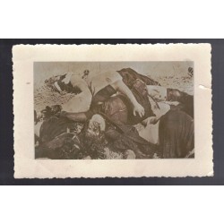 Lotto di foto di un massacro di civili durante la Guerra di Spagna