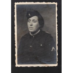 Foto ritratto di una donna in uniforme ruolo GIL