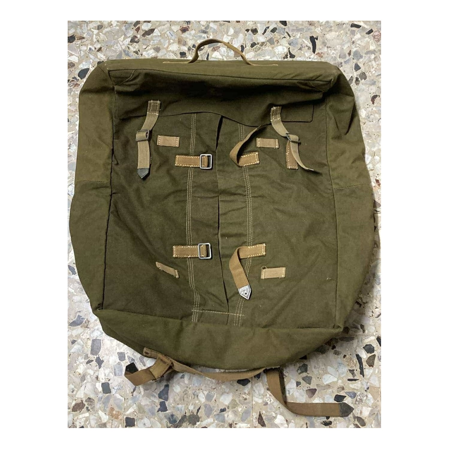 Tropical clothing bag/backpack for the Third Reich Luftwaffe, like new condition!!!