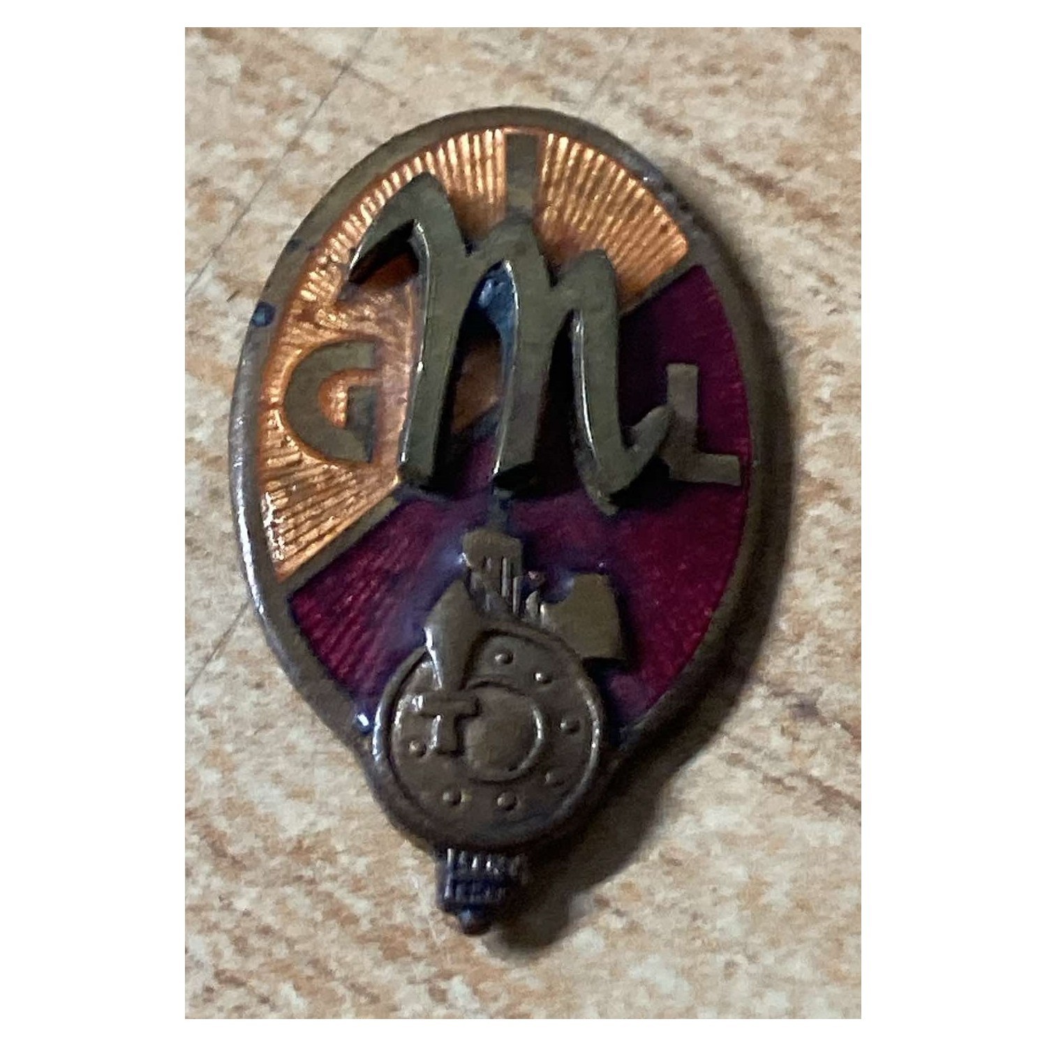 Distintivo per un membro della GIL Gioventu' Italiana del Littorio