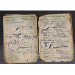 Interessante soldbuch appartenuto ad un Obergefreiter Inf. Pz.Jager Komp 32 , Raddatz Paul