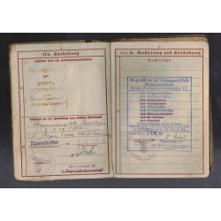 Wehrpass di un Feldwebel meccanico della Luftwaffe , Hermann Wirtz .
