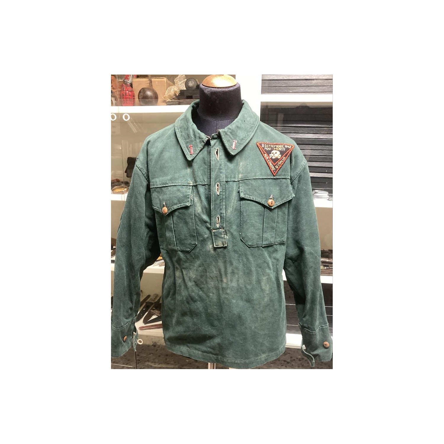 Real rarity! Wind jacket of a Marine of the "MAI MORTI" Company of the Decima Flottiglia MAS.