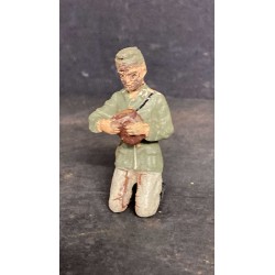 Elastolin/Lineol clay soldier field character