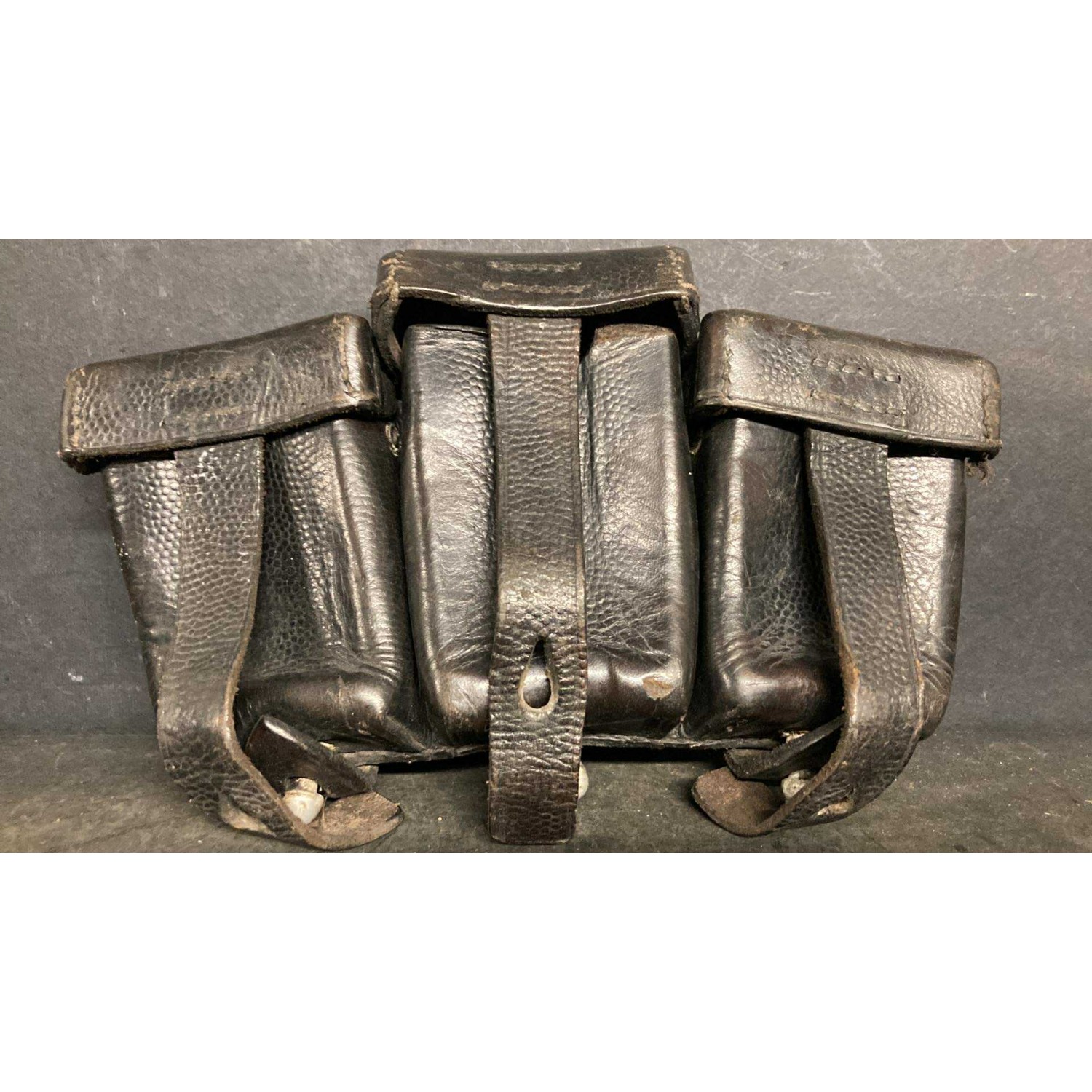 Portacaricatori in cuoio per fucile Mauser K98