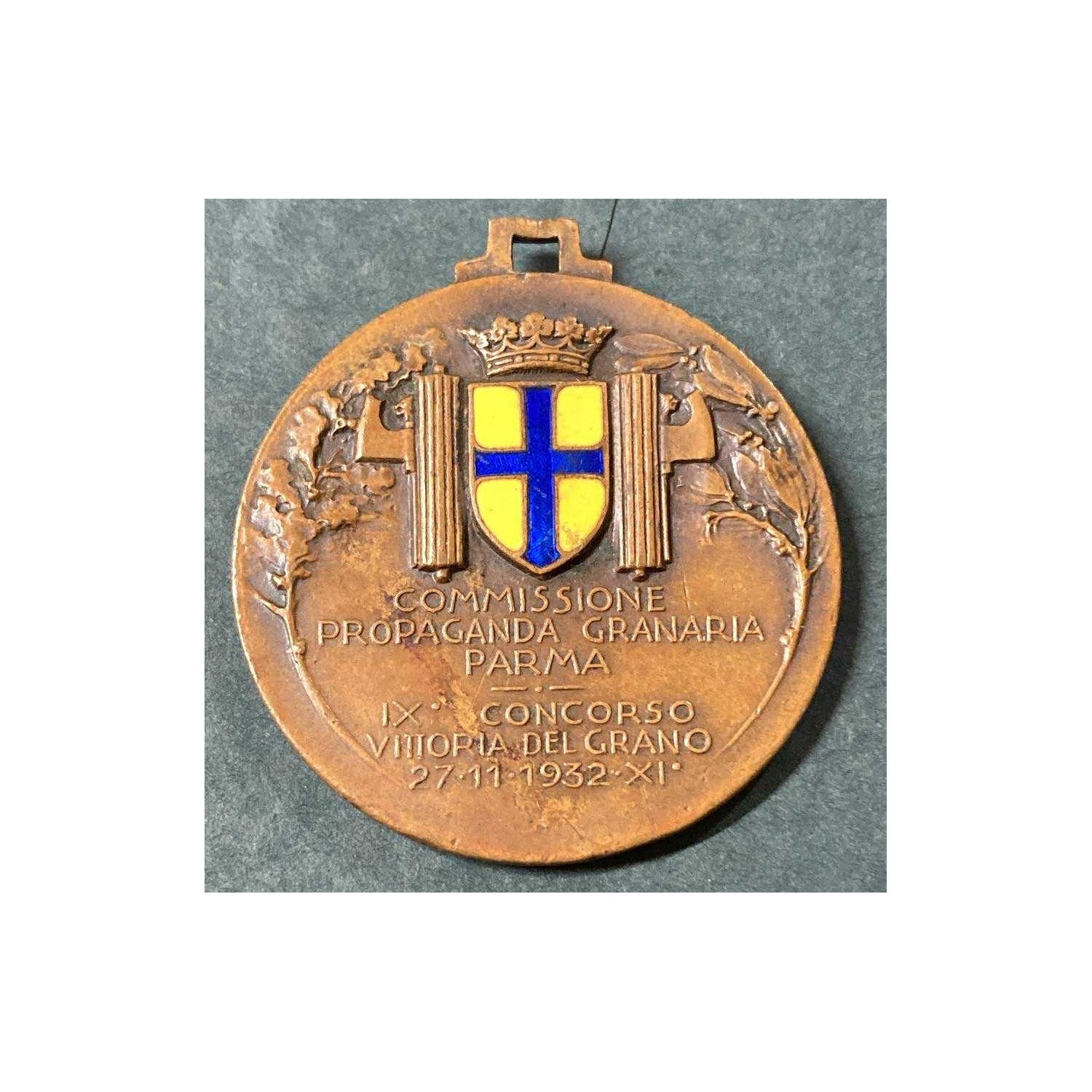 Rare bronze and enamel medal from the Parma Granaria Propaganda Commission, 1932
