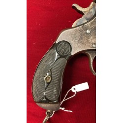 TETTONI 1916 revolver pistol, caliber 10.40 mm, the pistol has a "patina", but is in good general condition.