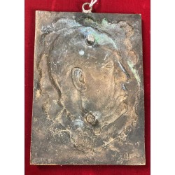 Bronze plaque, to hang on the wall, with effigy of the Duce Benito Mussolini