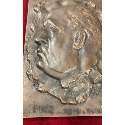Bronze plaque, to hang on the wall, with effigy of the Duce Benito Mussolini