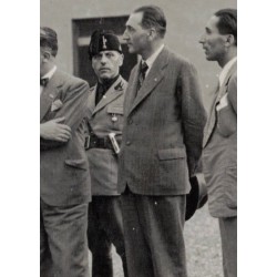 Big photo of a fascist leaders 1930
