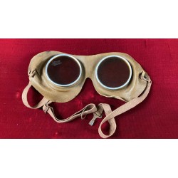 Anti-glare glasses from World War I