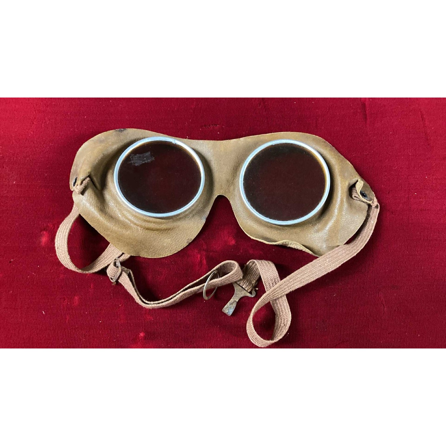 Anti-glare glasses from World War I