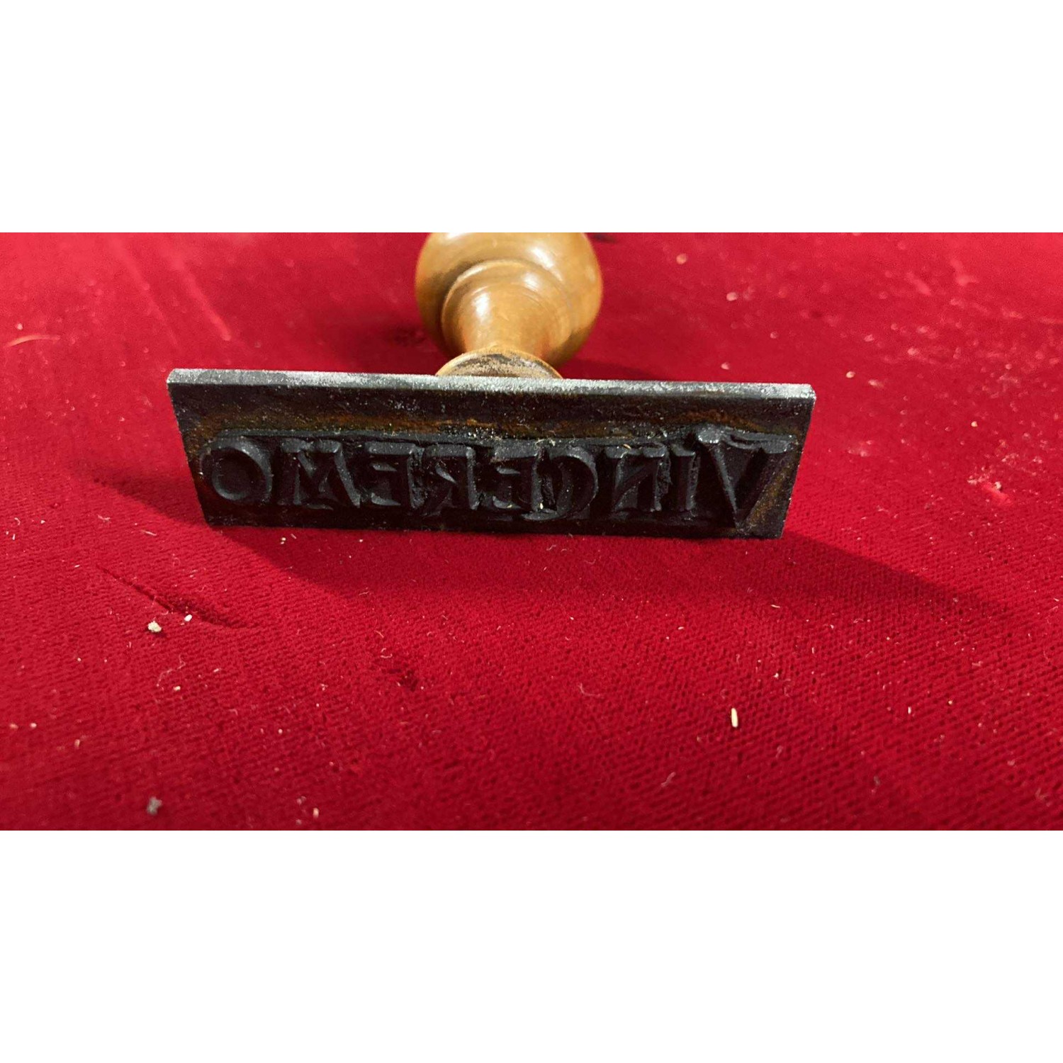 Office stamp " VINCEREMO "WE WILL WIN