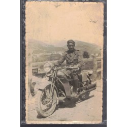 Photo of a motorcyclist of the Royal Army on a military Moto Guzzi, the photo measures 13.5x8.5 cm