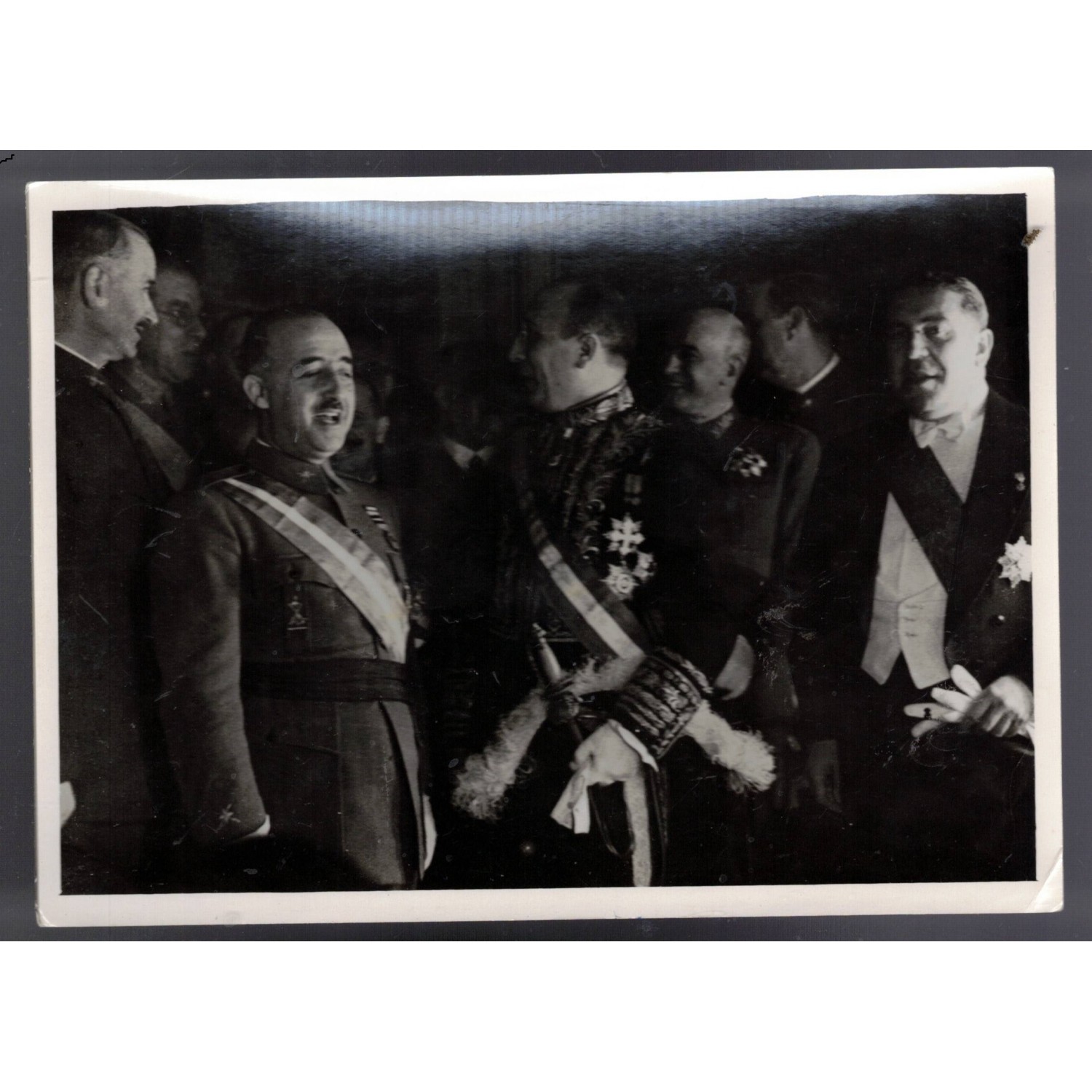 Foto del Caudillo Francisco Franco e Diplomatici italiani