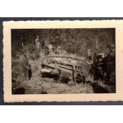 Lot of 12 photos of the CV 35 - L35 Royal Army tank on maneuvers