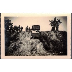 Lot of 12 photos of the CV 35 - L35 Royal Army tank on maneuvers