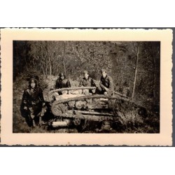 Lot of 12 photos of the CV 35 - L35 Royal Army tank on maneuvers