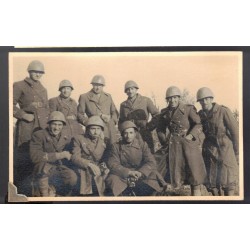 Photo of a group of REI soldiers on the Greek-Albanian Front
The photo measures 14 x 9 cm.