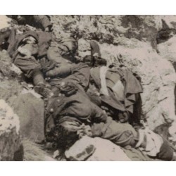 Photos of Italian soldiers of the Royal Army fallen in combat on the Greek-Albanian Front