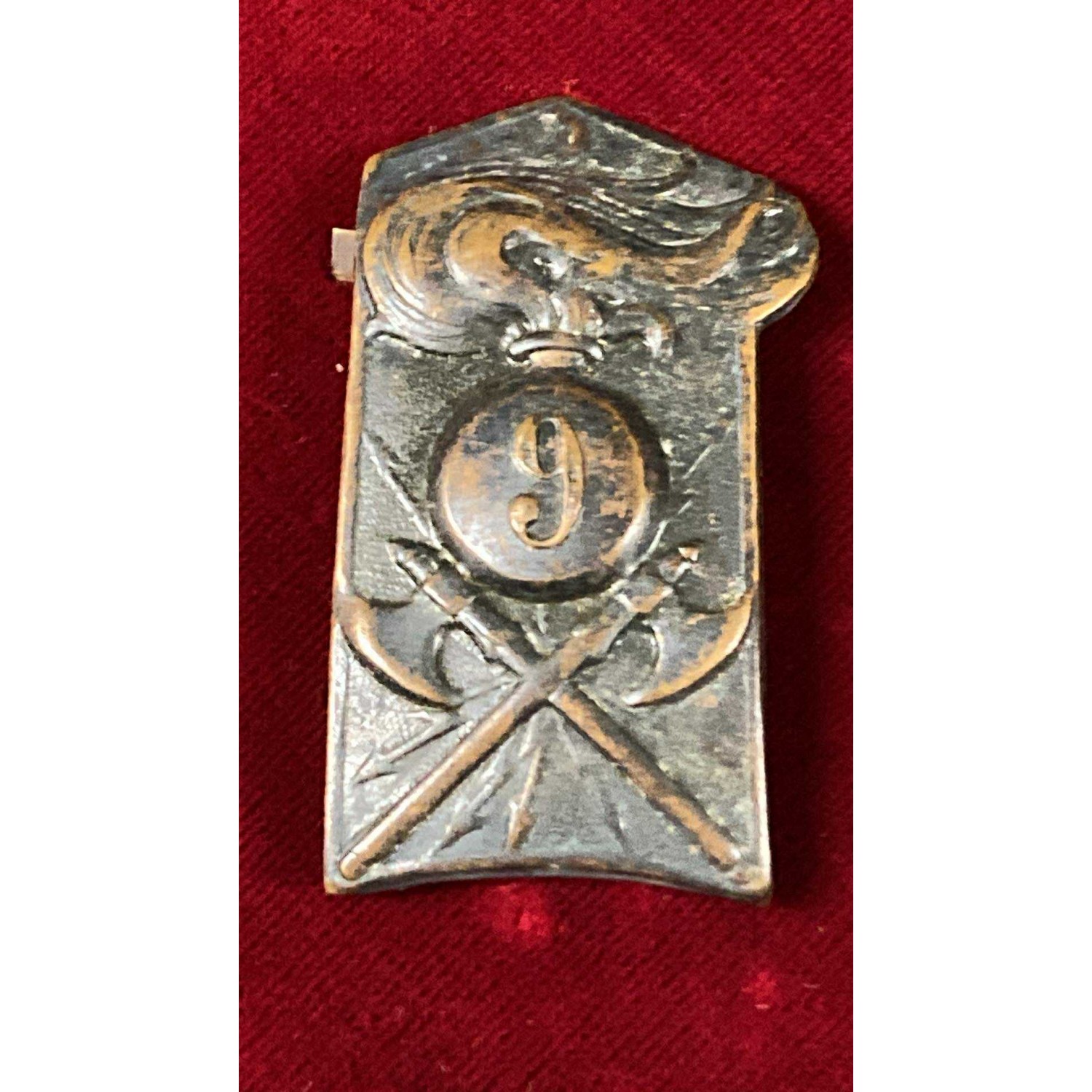 Metal plaque insignia for Adrian helmet, 1920s, 9th Pioneer Regiment