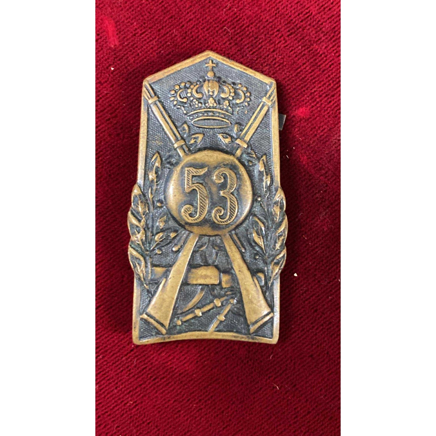 Metal plaque insignia for Adrian helmet, 1920s,  53th Infantry Regiment "UMBRIA"