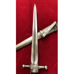 Italian Mvsn M23 dagger