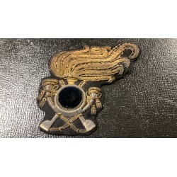 Italian Bersaglieri Officer's hat front badge Mod 1895