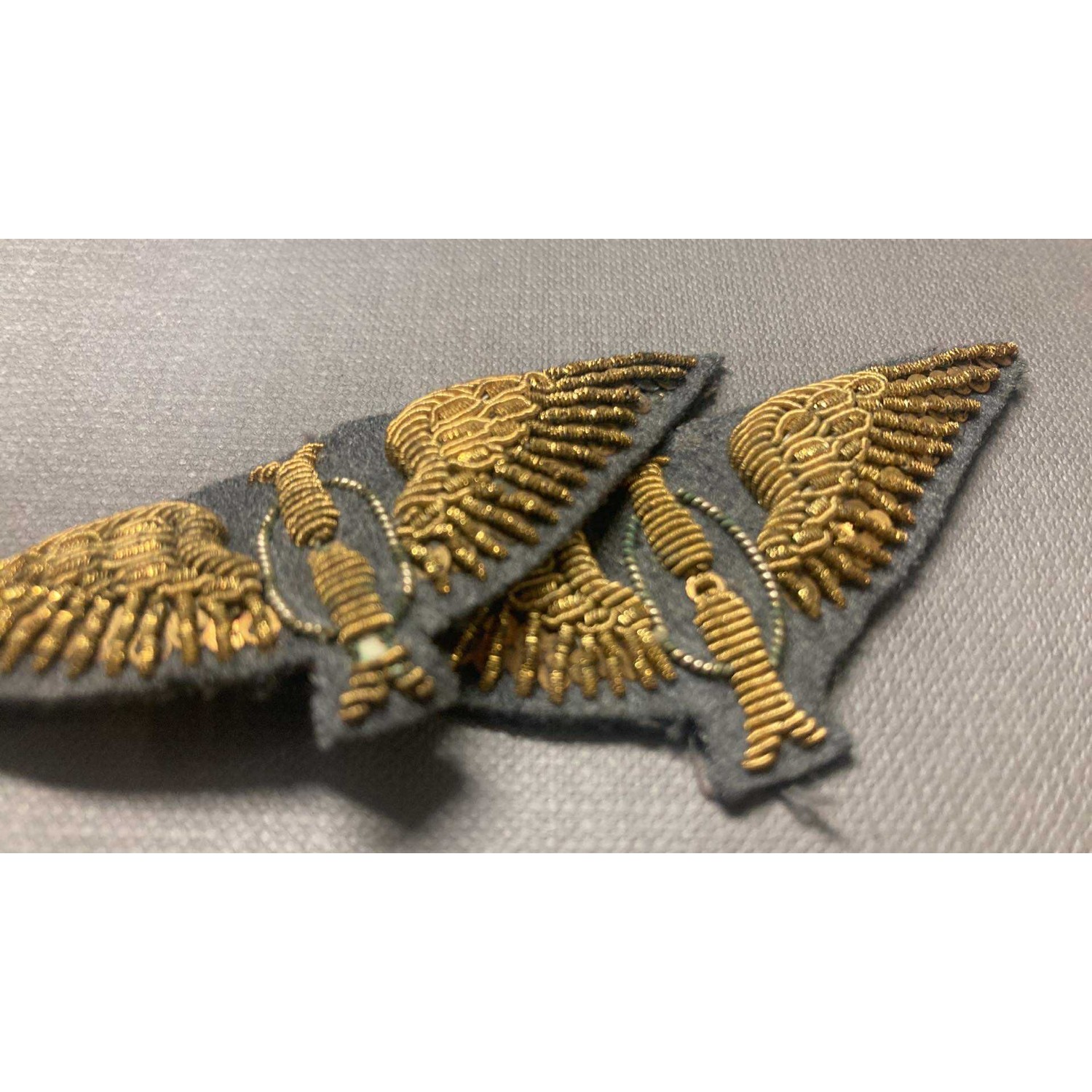 A stunning pair of World War I Air Observer sleeve insignias