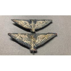 A stunning pair of World War I Air Observer sleeve insignias