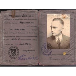 Ein sehr interessantes Dokumentenkonvolut aus dem Besitz des deutschen Sanitätsoffiziers Hermann Schreyer