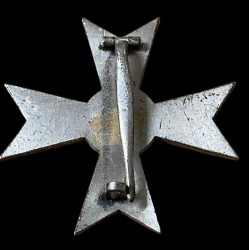 A beautiful KvK War Merit Cross 1st Class without swords in silver.