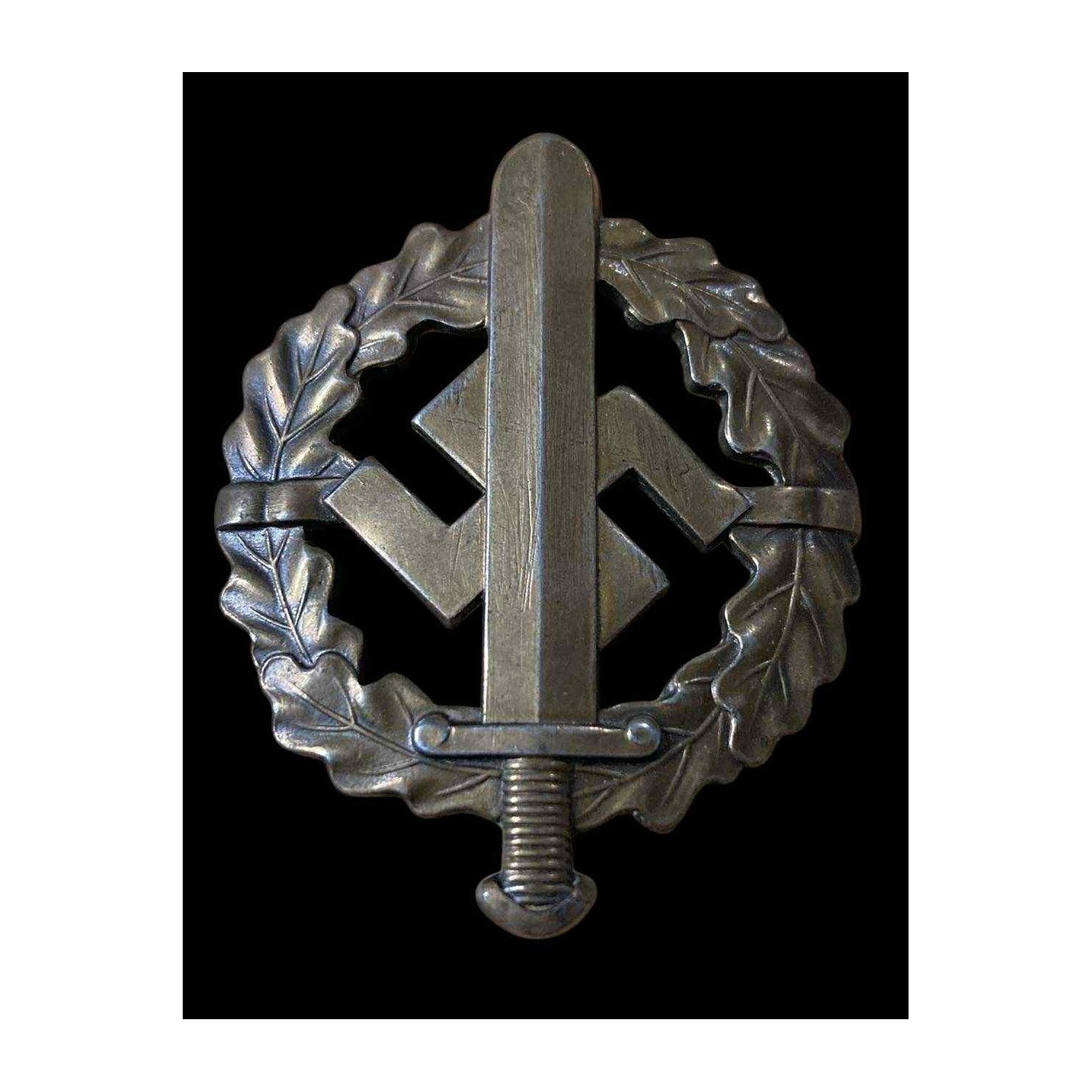 Sportabzeichen der Sturmabteilung [SA] aus bronziertem Eisen, 3. Typ (1939)