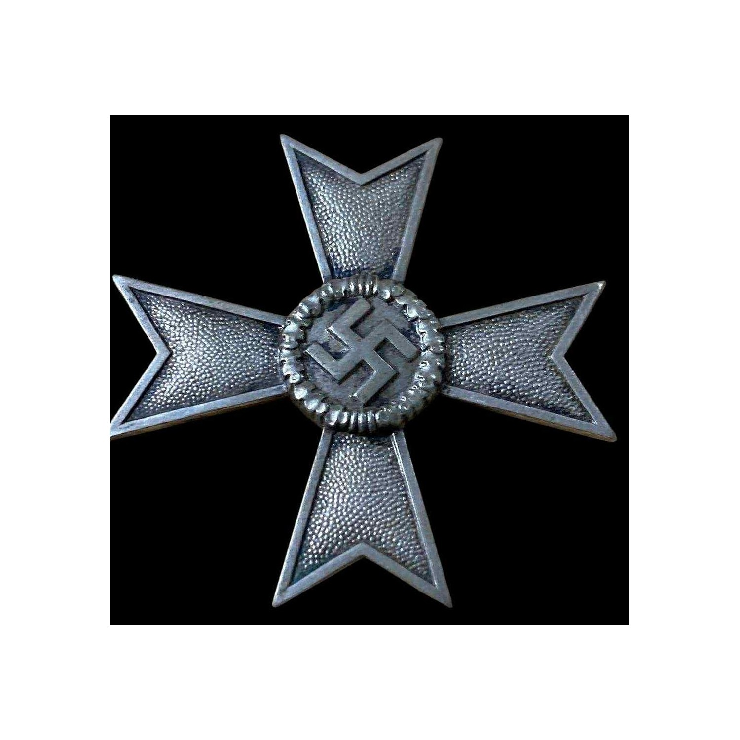 KvK Kriegsverdienstkreuz 1. Klasse mit Schwertern, sehr guter Zustand; anonymer Hersteller