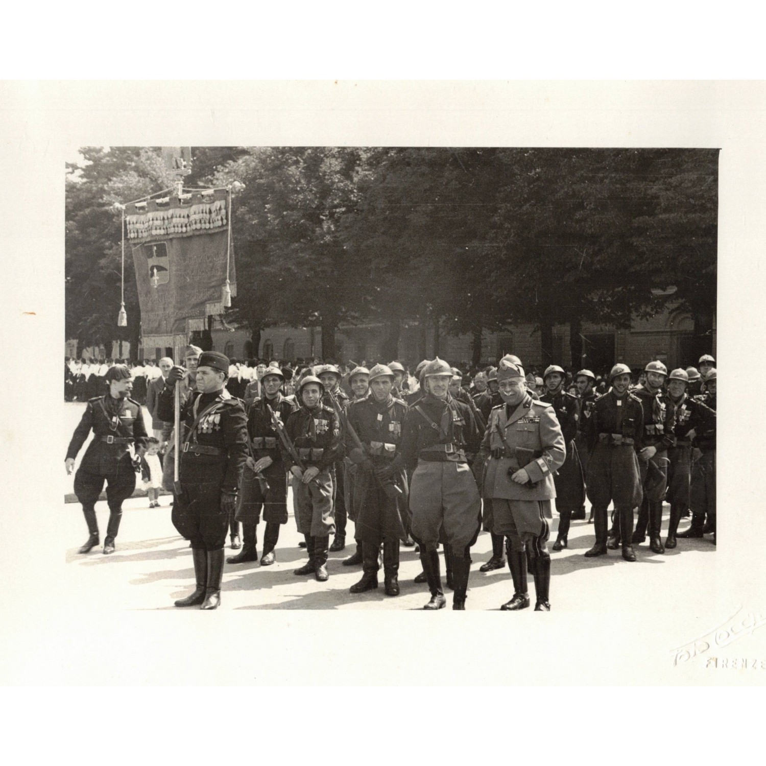 Agency photo of the meeting of war volunteers in Florence
