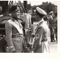 Foto visita del Duce in Germania , Generale della MVSN con Joseph Goebbels