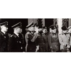 Foto Istituto LUCE visita di Benito Mussolini in Germania