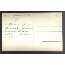 Wunderschönes Souvenirfoto im Postkartenformat, das eine Gruppe Soldaten auf dem Weg nach Afrika zeigt