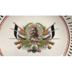Decorative ceramic plate Germany 1914/1918, with effigy of General Hindenburg