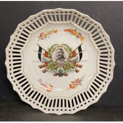 Decorative ceramic plate Germany 1914/1918, with effigy of General Hindenburg