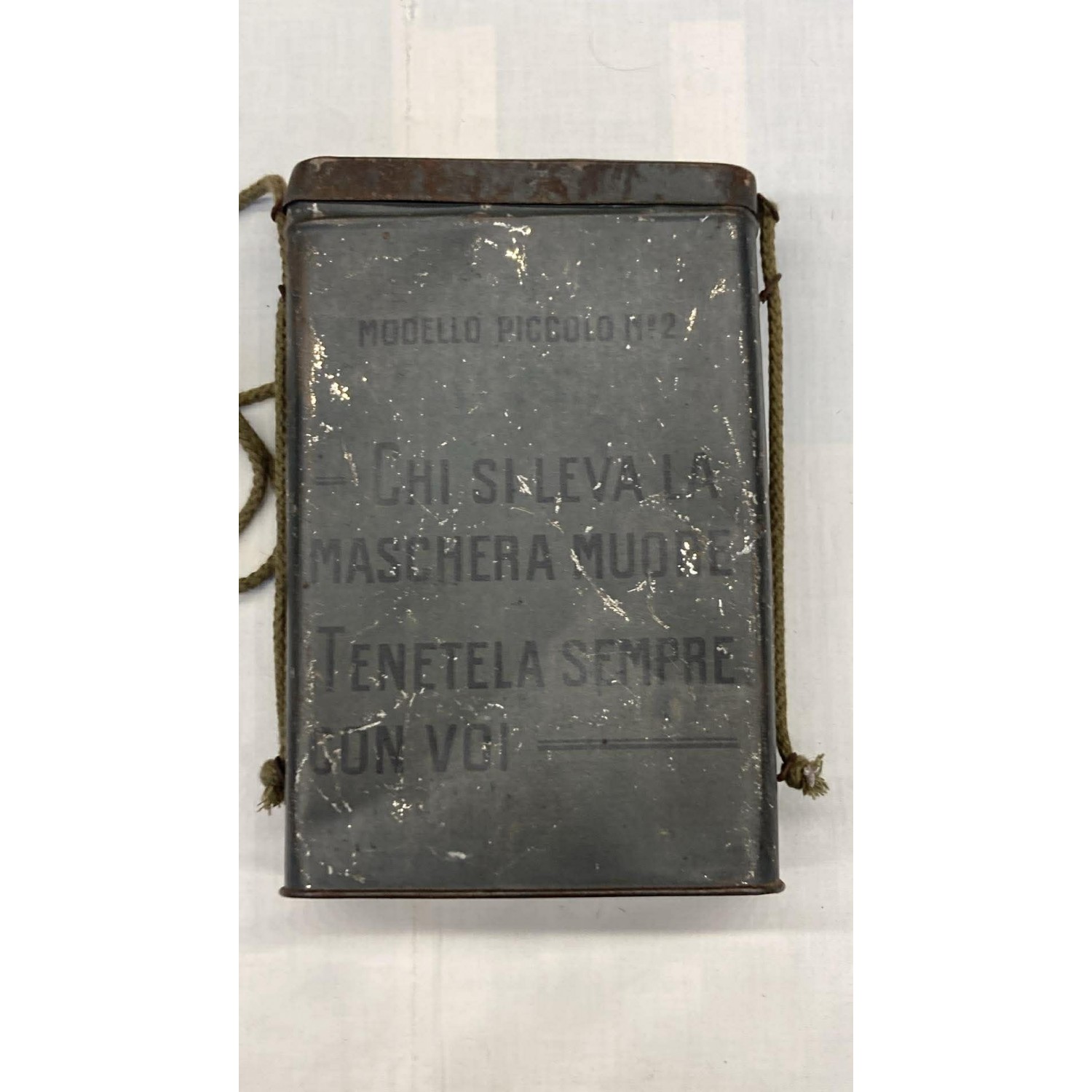 Container box for a multipurpose Italian gas mask from the First World War